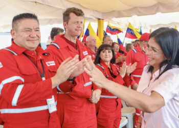 Delcy Rodríguez desde el Zulia: «Con o sin licencia tenemos un objetivo, nada nos va a perturbar»