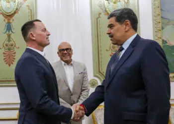 Venezuela y EEUU reanudan negociaciones directas: Un ciudadano estadounidense fue liberado y Chevron se renovaría