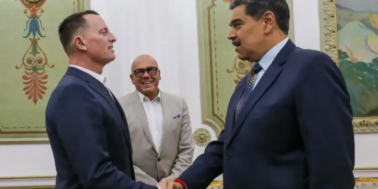 Venezuela y EEUU reanudan negociaciones directas: Un ciudadano estadounidense fue liberado y Chevron se renovaría