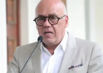 Jorge Rodríguez: «El 25 de mayo votaremos por la paz y el diálogo»