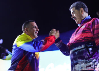 «Nada ni nadie podrá detener el curso de las elecciones del 25May», sentenció Maduro