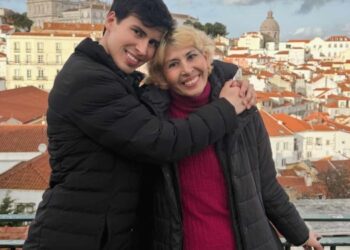 Murió la madre del tiktoker «La Divaza»: «Mi mami se acaba de ir al cielo»