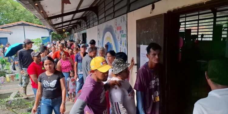 Participación masiva en Simulacro Electoral demostró rapidez y transparencia en el proceso