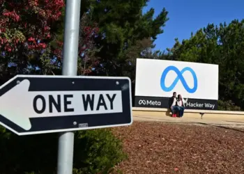 Meta trabaja con Google para solucionar el rastreo sin permiso en la navegación de Android