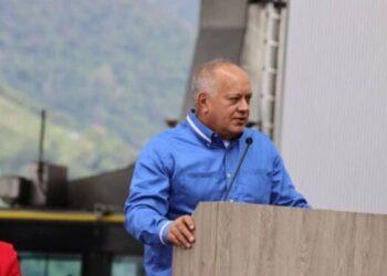 Diosdado Cabello advierte que irán «tras las bandas» tras captura de «terroristas» provenientes de Trinidad y Tobago