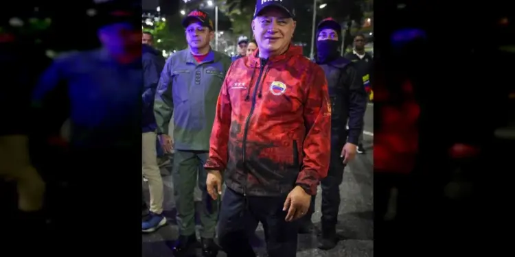 Ministro Cabello realizó recorrido nocturno por Caracas para supervisar despliegue de seguridad