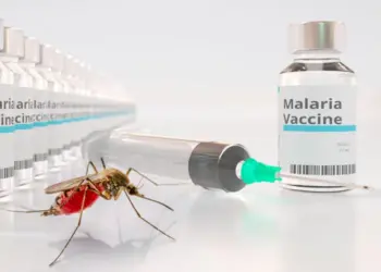 Vacuna aprobada por la OMS contra la malaria se producirá en India y costará menos de 5 dólares