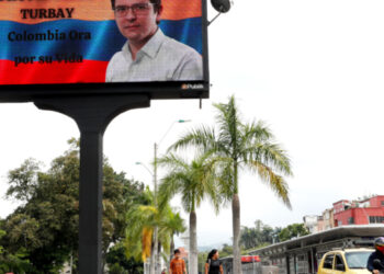 Uribe Turbay sigue «en estado crítico» y con «escasa respuesta», según médicos
