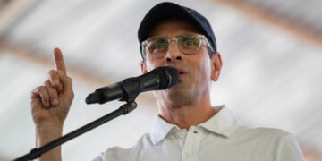 Capriles pide a EEUU respetar principio de solidaridad tras limitar visas a venezolanos