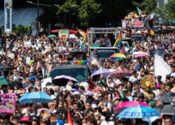 Venezolanos marcharon para exigir avances en los derechos para la comunidad LGTBI
