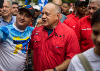 Diosdado Cabello denuncia presiones del “imperialismo” contra miembros de la FANB