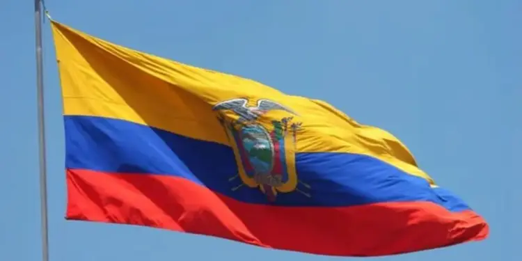 Ecuador exigirá visas de tránsito a viajeros de Venezuela y otros 44 países