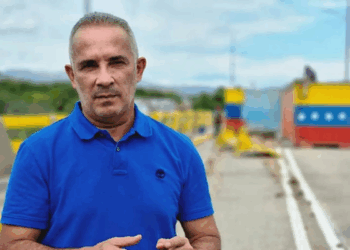 Gobernador del Táchira llama a atender las alertas que haga protección civil