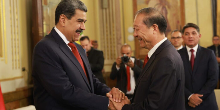 Los partidos gobernantes de Venezuela y China afianzan lazos estratégicos en cuatro áreas