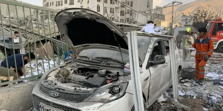 Israel lanza múltiples ataques contra Irán y Teherán responde con el envío de drones