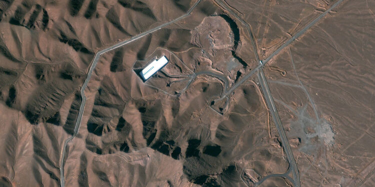 Trump anuncia que EE.UU. atacó tres instalaciones nucleares iraníes