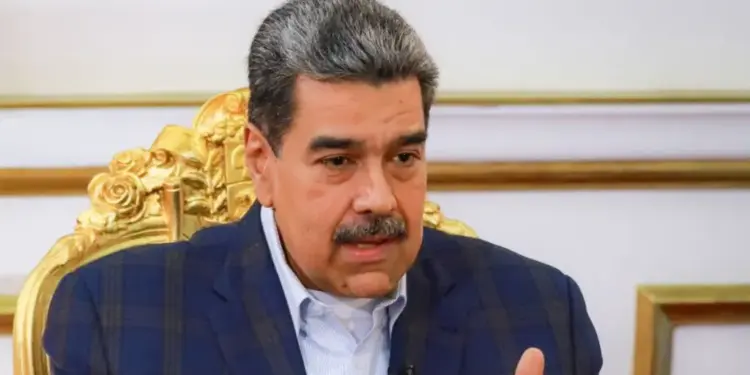 Maduro sostuvo una conversación con el emir de Catar y acordaron fortalecer los lazos bilaterales