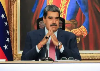 Maduro reitera que su gobierno «tiene la tarea de rescatar» a los migrantes detenidos en El Salvador