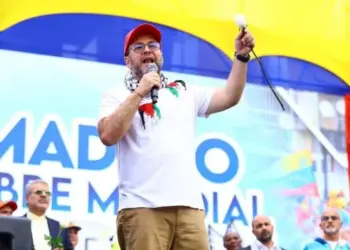 Yván Gil: «El mundo debe obligar a Israel a respetar el cese de hostilidades»