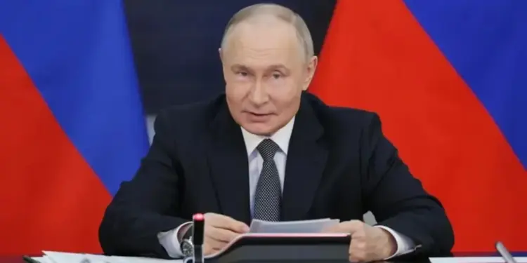 Putin acusa a la OTAN de «impulsar una carrera armamentista» y anuncia refuerzo nuclear ruso