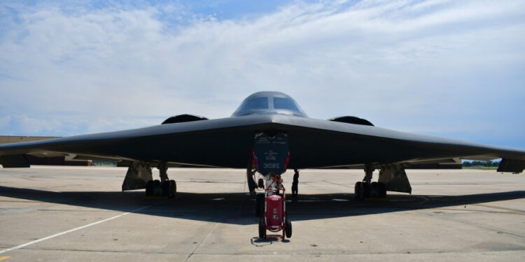 «Cruzaron la línea roja»: Irán promete responder al ataque de EE.UU. a sus sitios nucleares