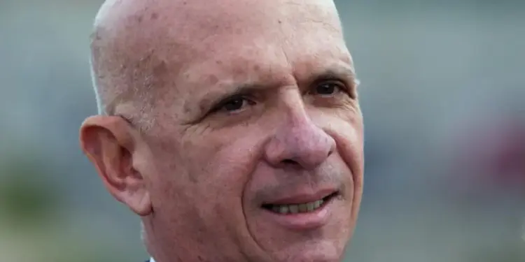 Hugo «El Pollo» Carvajal se declara culpable de narcoterrorismo y otros cargos en EE. UU.