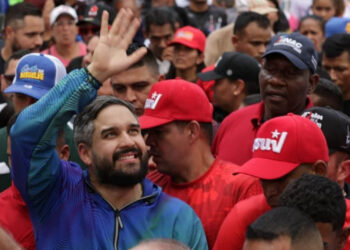 Juramentado comando de campaña del Gran Polo Patriótico en Caracas para elecciones del 27 de Julio