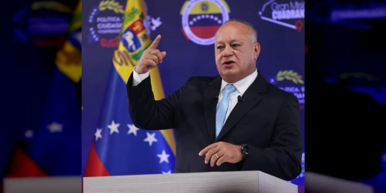 Cabello: Los dementes de la oposición crean noticias falsas para justificar una intervención militar