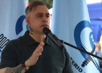 Tarek William Saab anuncia esfuerzos coordinados para repatriar niños secuestrados en EEUU