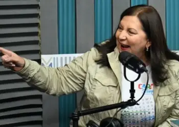 Carmen Meléndez afirma que «pronto» será inaugurado el terminal de transporte en Plaza Venezuela