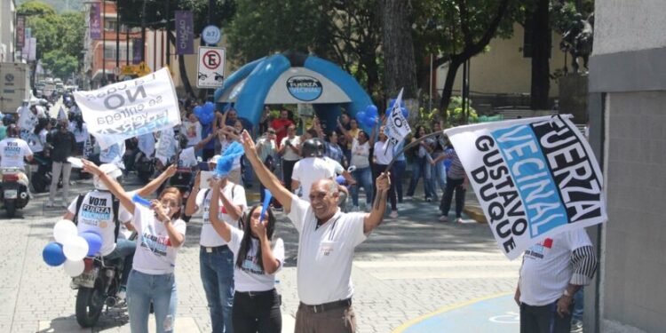 Apoyo vecinal abrió campaña de Gustavo Duque en Chacao