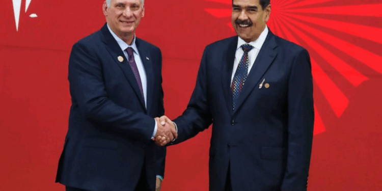 Maduro expresa solidaridad con Díaz Canel tras sanciones impuestas por EEUU
