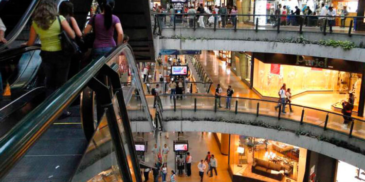 Sector comercial venezolano creció 20% en el primer semestre de 2025