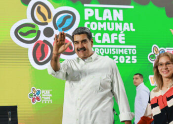 Ejecutivo anuncia que el PIB de Venezuela creció un 15% en el primer semestre del año