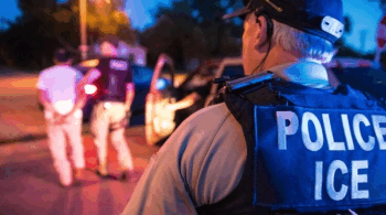 «Es hora de salir de EEUU, los encontraremos»: El contundente mensaje del Gobierno de Trump a niños migrantes