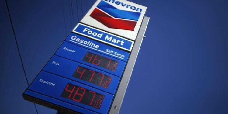 Chevron reanudará operaciones petroleras en Venezuela bajo la Administración Trump