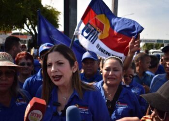 UNT Zulia suspende a tres activistas por negociar con el oficialismo
