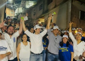 Canache arrancó su campaña con el firme compromiso de salvar El Hatillo