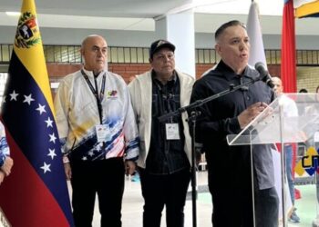 100 % de las mesas electorales del país están constituidas, informó el CNE