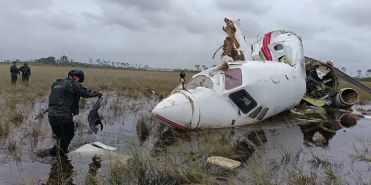 Avión sospechoso de narcotráfico hallado en Honduras habría despegado de Venezuela