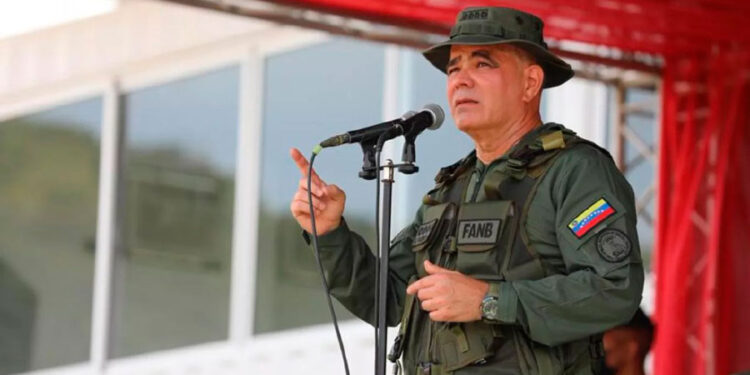 Padrino López aseguró que la FANB estará desplegada para garantizar la paz este 27-Jul
