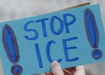 Jueza bloquea las «deportaciones aceleradas» de inmigrantes del Gobierno Trump