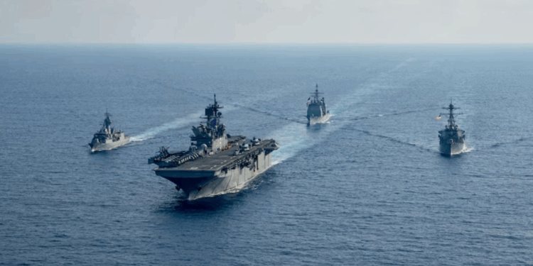 EEUU envía más barcos al sur del Caribe para combatir cárteles de droga