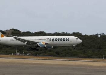 Seis niños venezolanos regresan al país luego de ser repatriados por EEUU