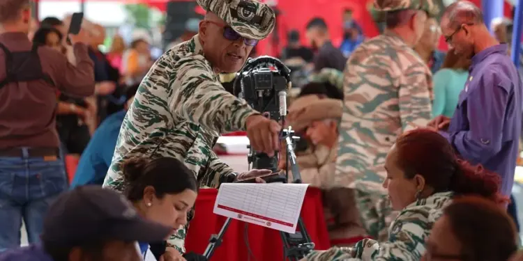 Comienza en Venezuela segunda etapa de alistamiento de milicianos ante «amenazas» de EEUU