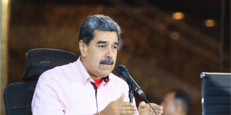 Maduro a EE.UU. por despliegue militar cerca del mar Caribe: «Nuestros mares los vigilamos y patrullamos nosotros»