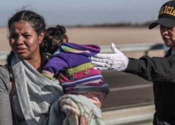 Jueza mantiene protecciones a niños migrantes y niega pedido de Trump de terminar acuerdo
