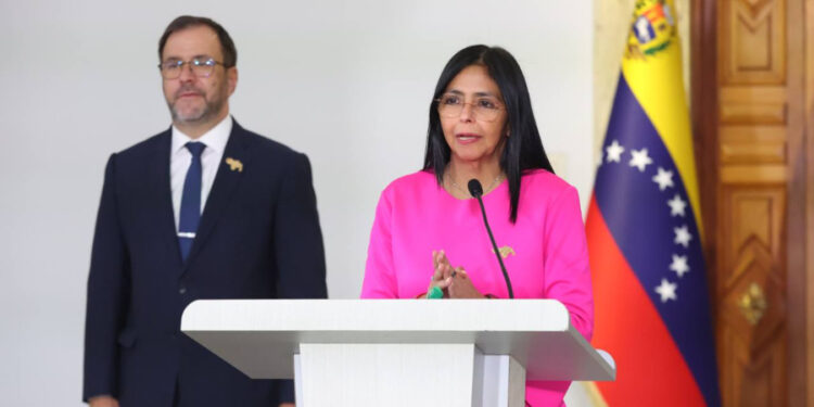 Delcy Rodríguez: «La DEA es el mayor cártel de drogas que existe en el mundo»