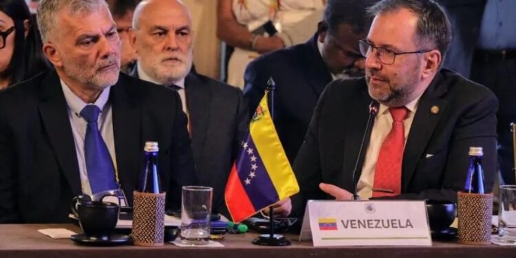 Gobierno venezolano anuncia que organizará en octubre un congreso ambientalista en Caracas