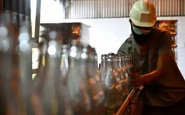 Sector del vidrio venezolano reporta aumento de 15% en las ventas en el primer semestre